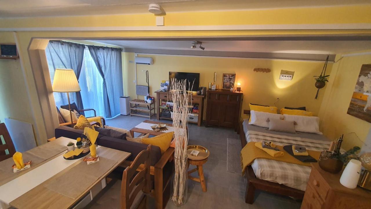 Ravissant Studio Neuf, Entierement Equipe, Fonctionnel De 40 M2 Avec Entree Independante Dans La Campagne Campagnes Massonnens Exterior foto